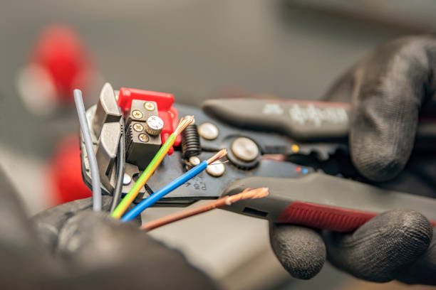 Best Electrical Outlet Repair  in Altamont, TN